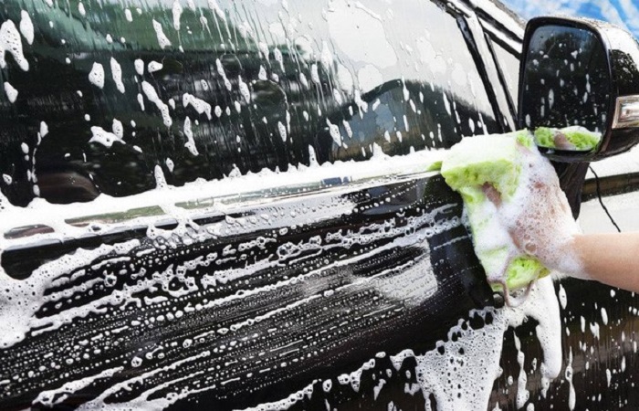 rửa xe chi tiết chuyên nghiệp