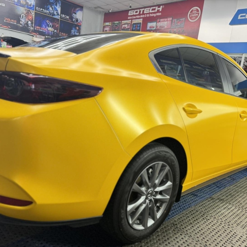 Mazda 3 đầy cá tính Wrap đổi màu cho em 