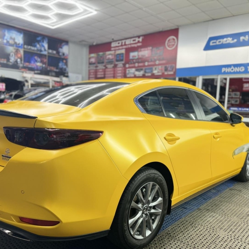 Mazda 3 đầy cá tính Wrap đổi màu cho em 
