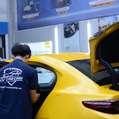 Mazda 3 đầy cá tính Wrap đổi màu cho em 